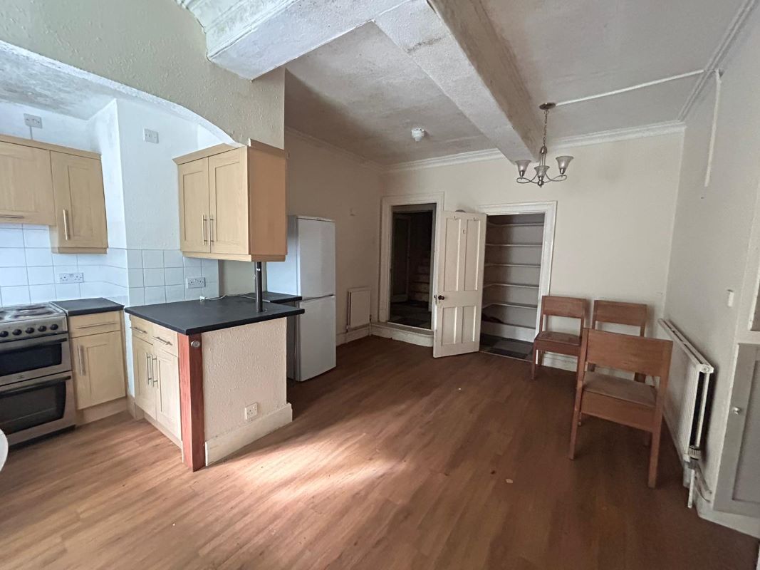 Lenton Abbey, Derby Road, Nottingham, NG9 2SN