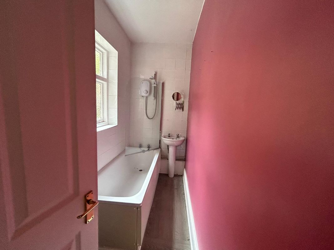 Lenton Abbey, Derby Road, Nottingham, NG9 2SN