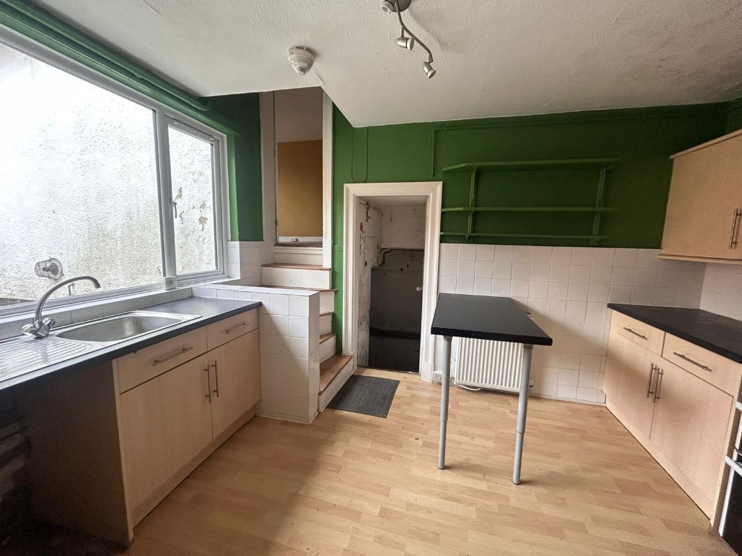 Lenton Abbey, Derby Road, Nottingham, NG9 2SN