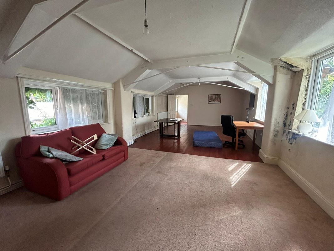 Lenton Abbey, Derby Road, Nottingham, NG9 2SN