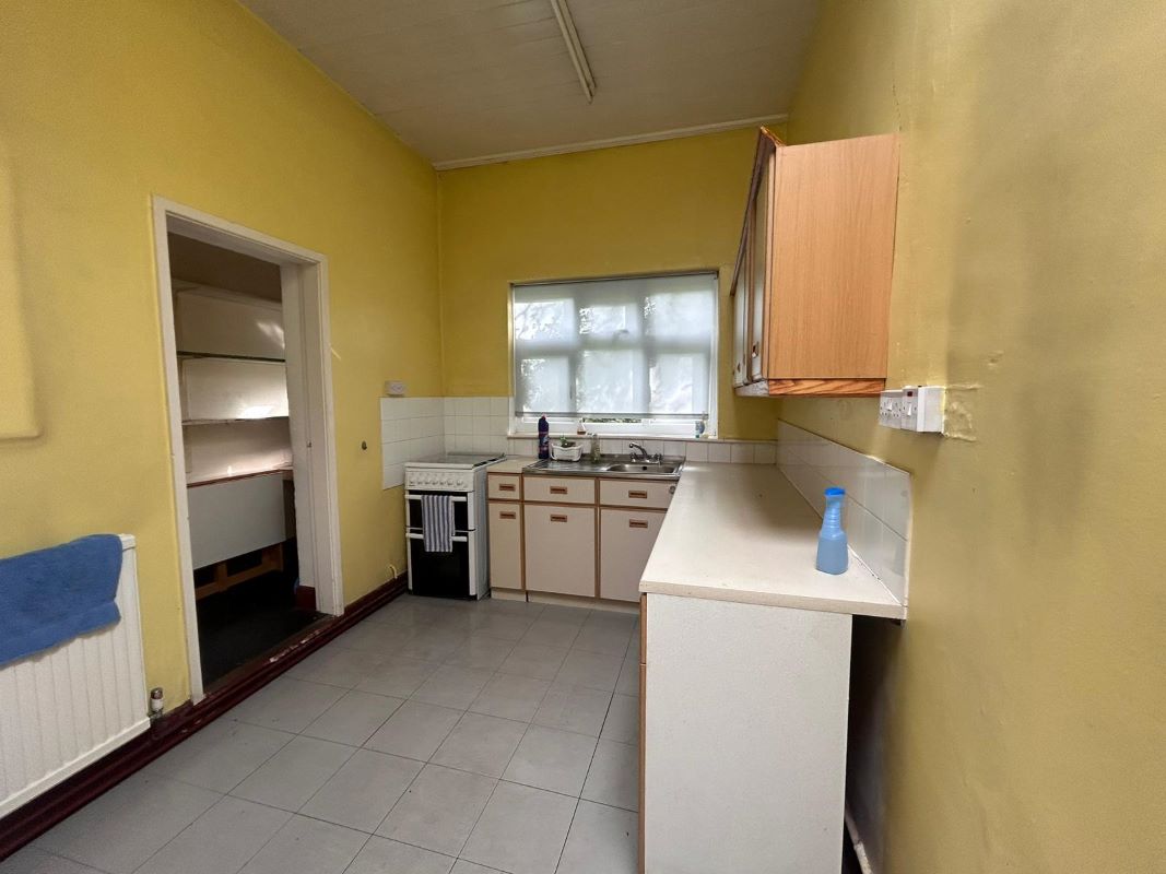 Lenton Abbey, Derby Road, Nottingham, NG9 2SN