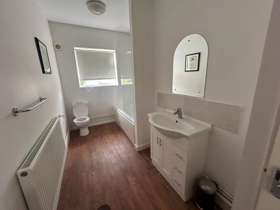 Lenton Abbey, Derby Road, Nottingham, NG9 2SN