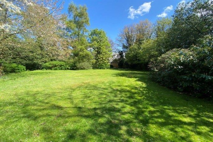 Lenton Abbey, Derby Road, Nottingham, NG9 2SN