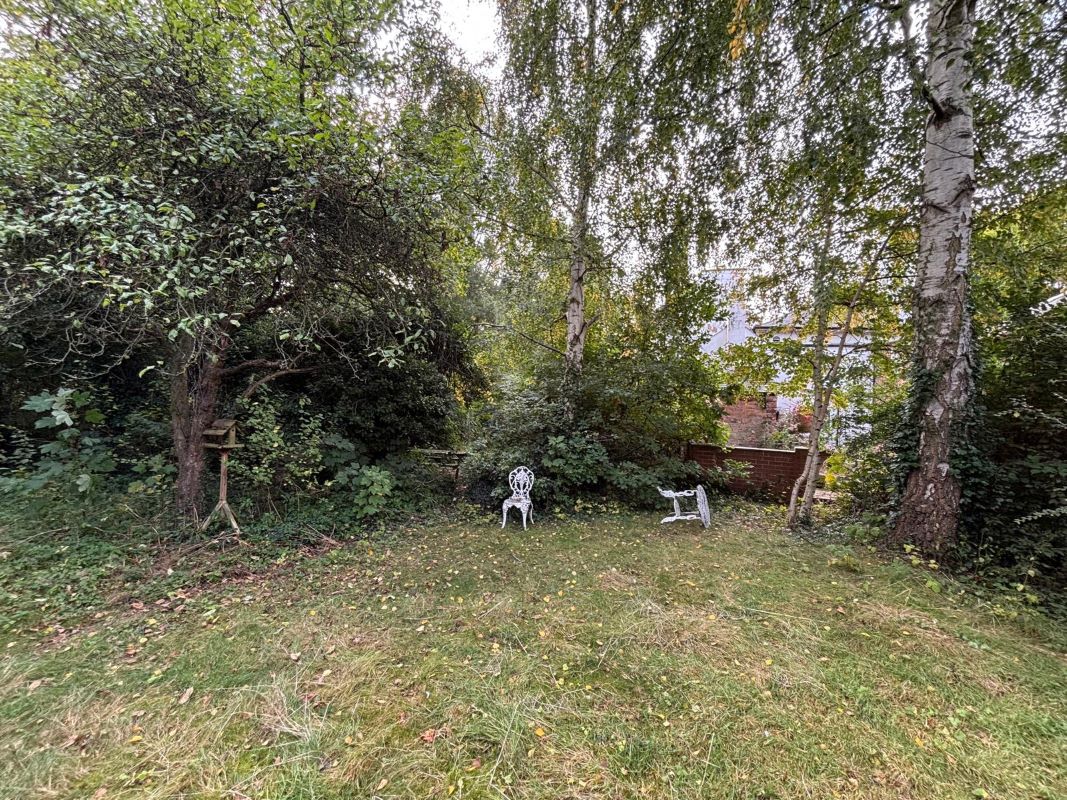 Lenton Abbey, Derby Road, Nottingham, NG9 2SN
