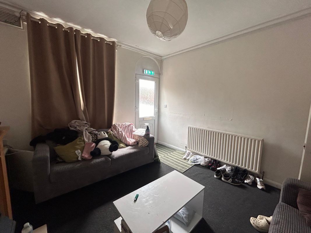 23 Cromwell Street, Nottingham, NG7 4GL