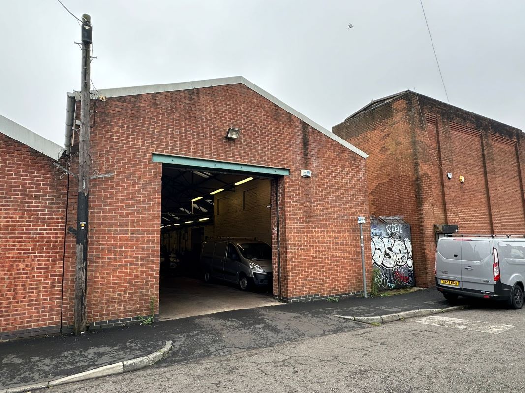 51-53 Carlton Road, Nottingham, NG3 2DN