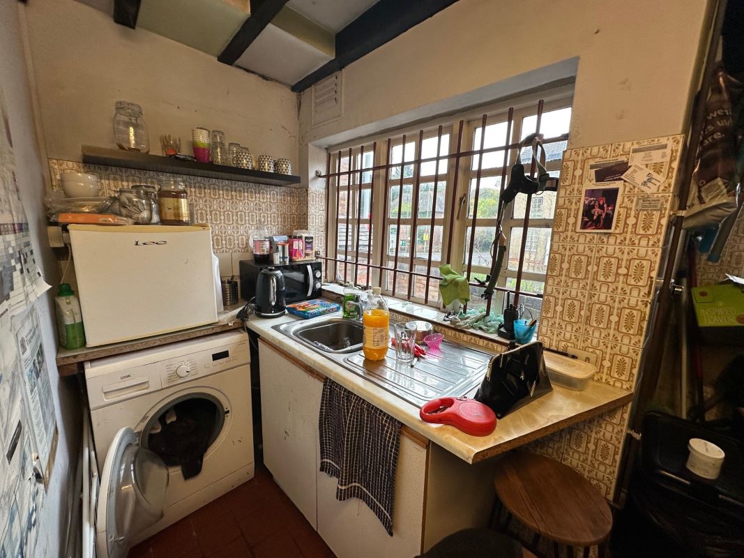 28 Market Place, Kegworth, Derbyshire, DE74 2EE