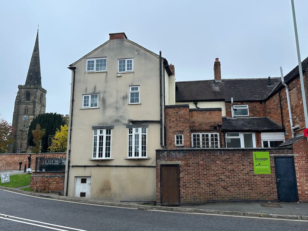 28 Market Place, Kegworth, Derbyshire, DE74 2EE