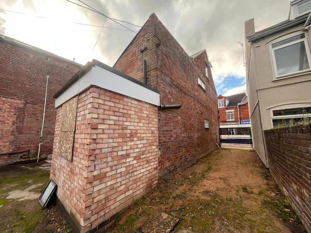 122-124 Outram Street, Sutton-in-Ashfield, Nottinghamshire, NG17 4FT