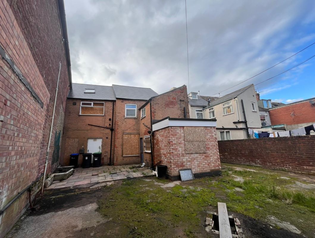 122-124 Outram Street, Sutton-in-Ashfield, Nottinghamshire, NG17 4FT