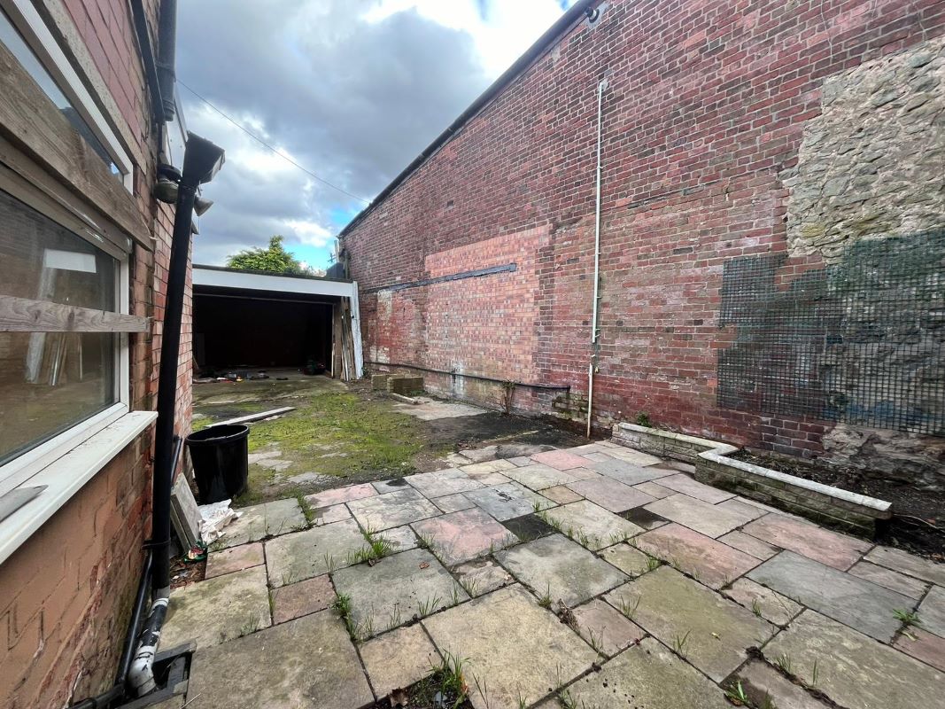 122-124 Outram Street, Sutton-in-Ashfield, Nottinghamshire, NG17 4FT