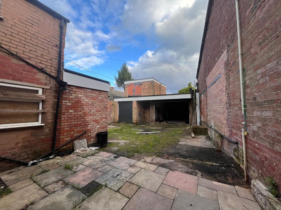 122-124 Outram Street, Sutton-in-Ashfield, Nottinghamshire, NG17 4FT