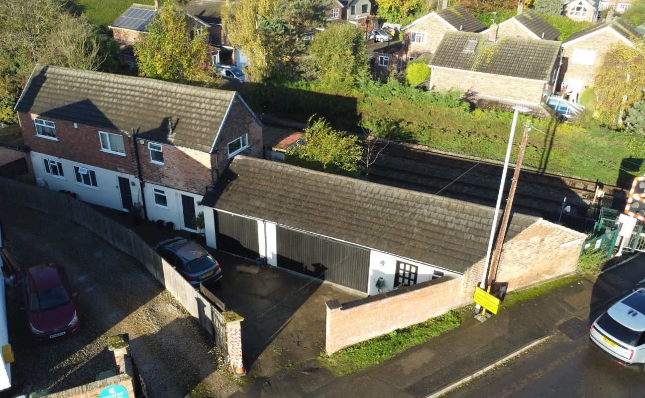 Hatfield Mews, Gunthorpe Road, Flats 1 & 2, Lowdham, Nottingham, NG14 7EN