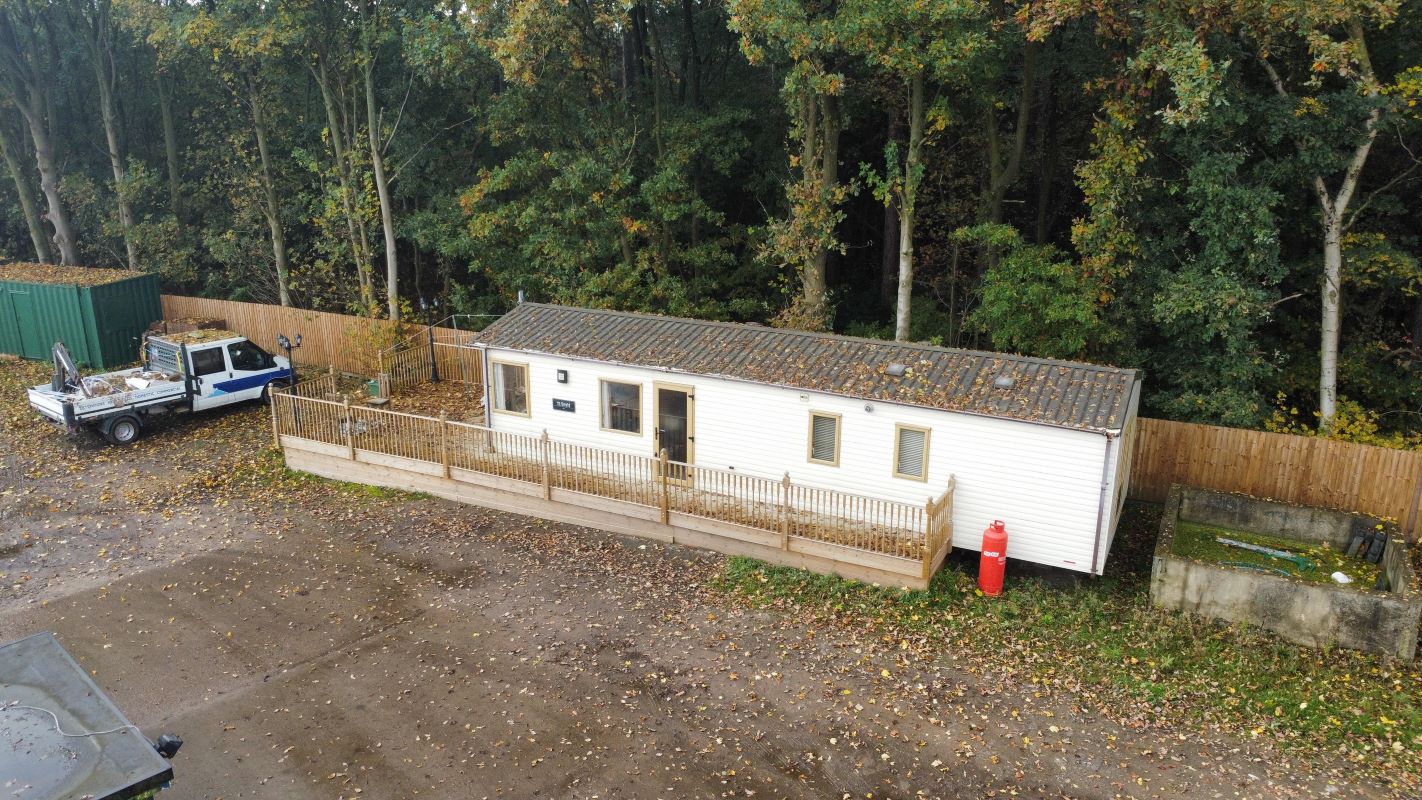 20 Acres of Land & Outbuildings Nottingham Road, Ravenshead, Nottinghamshire, NG15 9HN