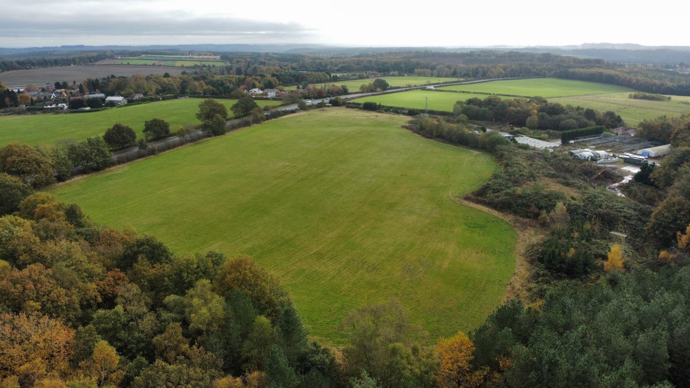 20 Acres of Land & Outbuildings Nottingham Road, Ravenshead, Nottinghamshire, NG15 9HN