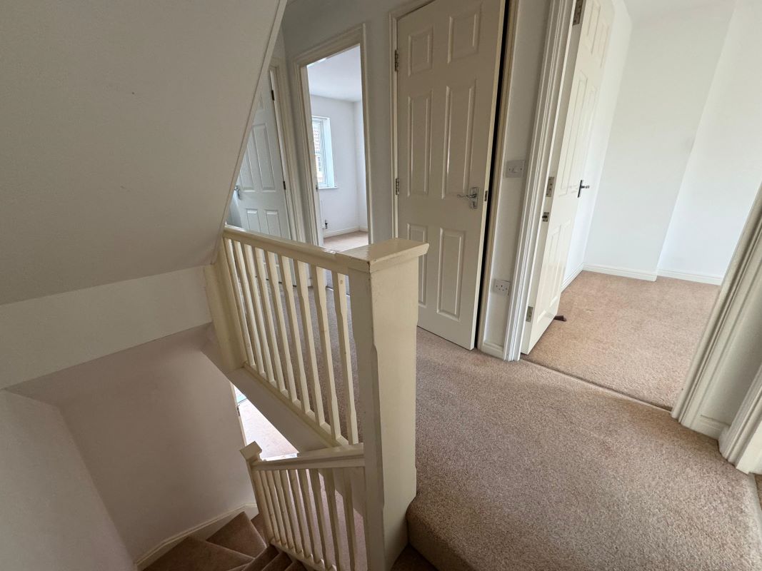 8 Thyme Close, Red Lodge, Bury St. Edmunds, Suffolk, IP28 8FT