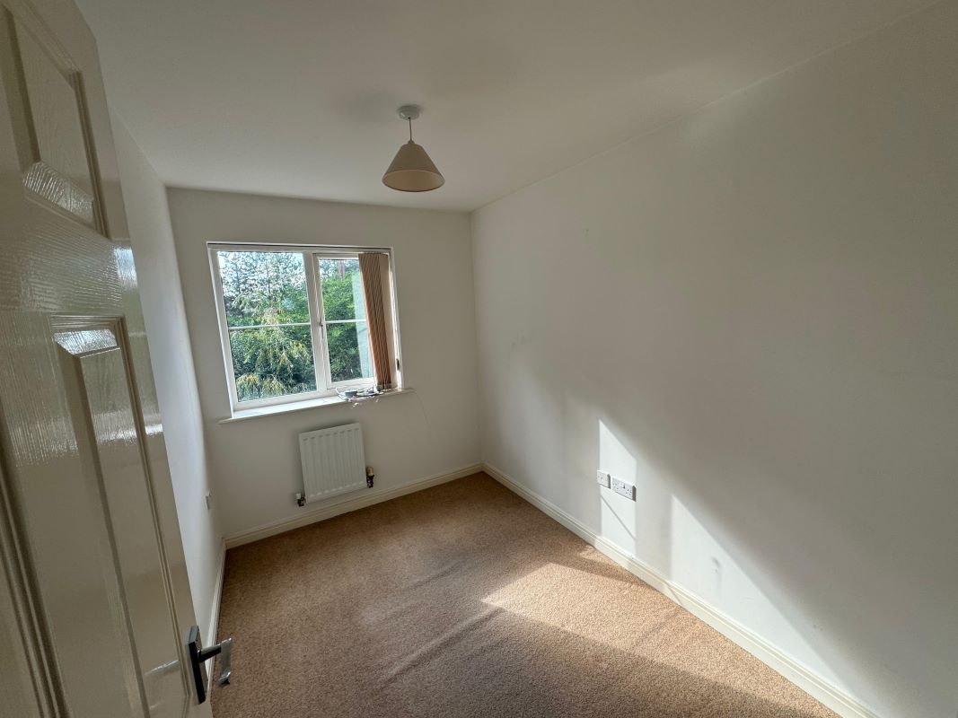 8 Thyme Close, Red Lodge, Bury St. Edmunds, Suffolk, IP28 8FT