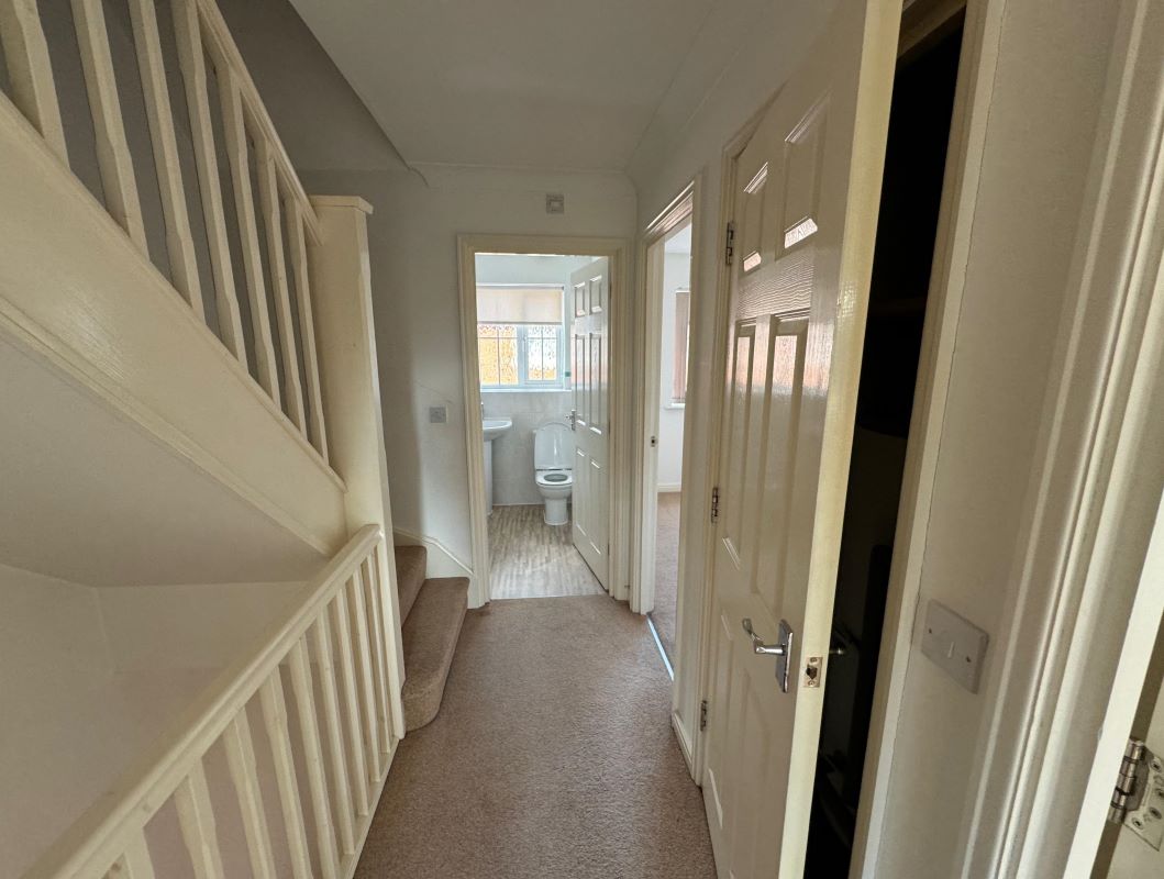 8 Thyme Close, Red Lodge, Bury St. Edmunds, Suffolk, IP28 8FT