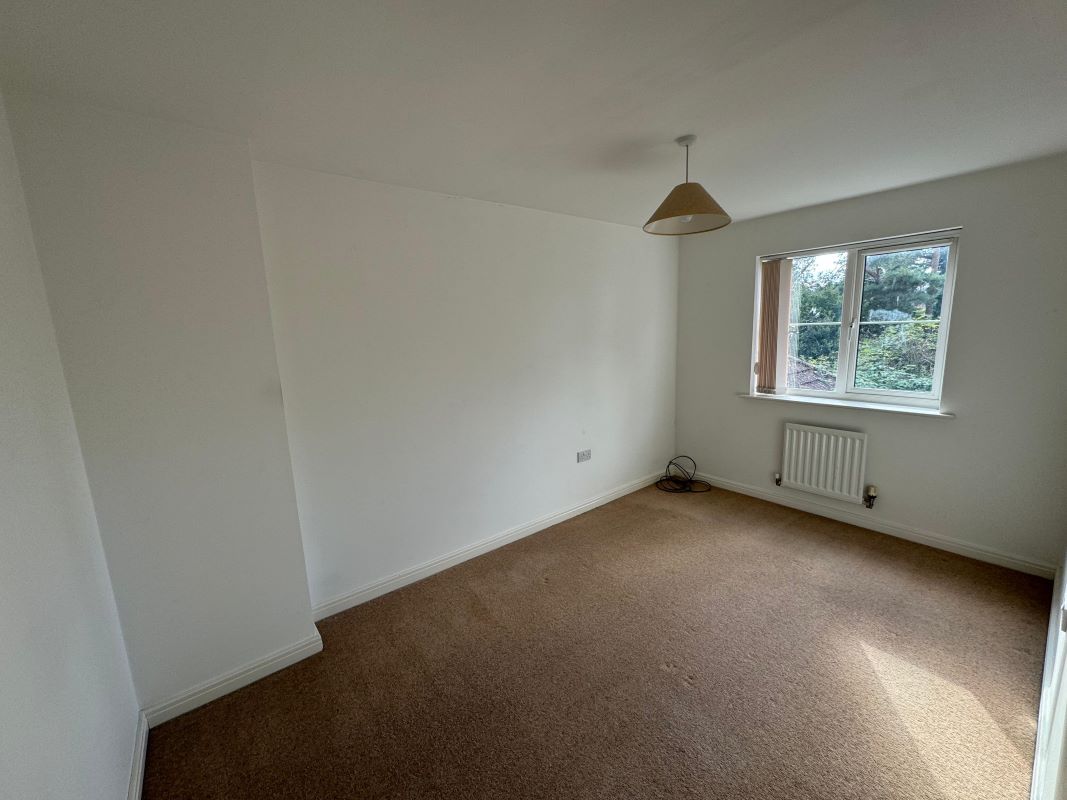 8 Thyme Close, Red Lodge, Bury St. Edmunds, Suffolk, IP28 8FT