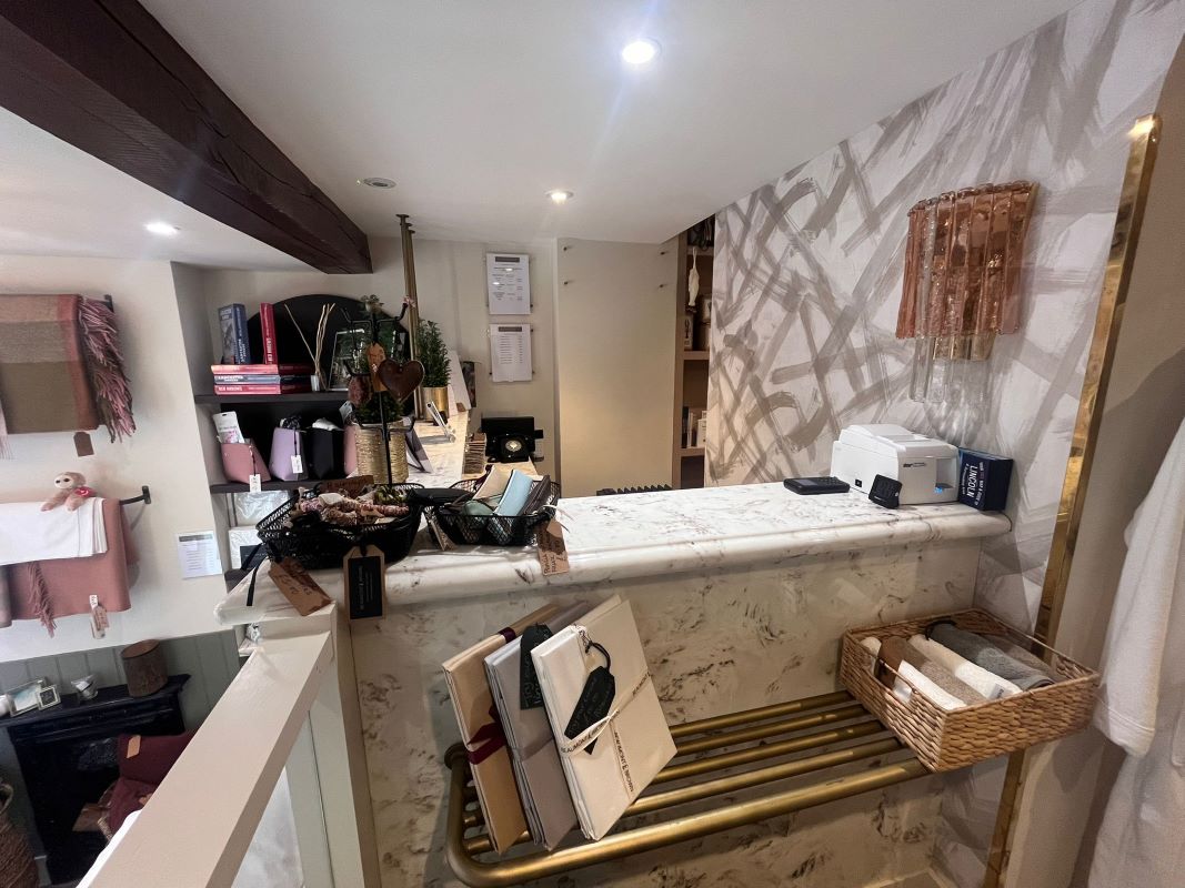 15 Steep Hill, Lincoln, LN2 1LT