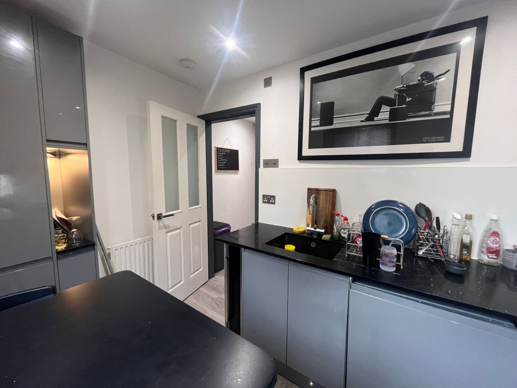 15 Steep Hill, Lincoln, LN2 1LT