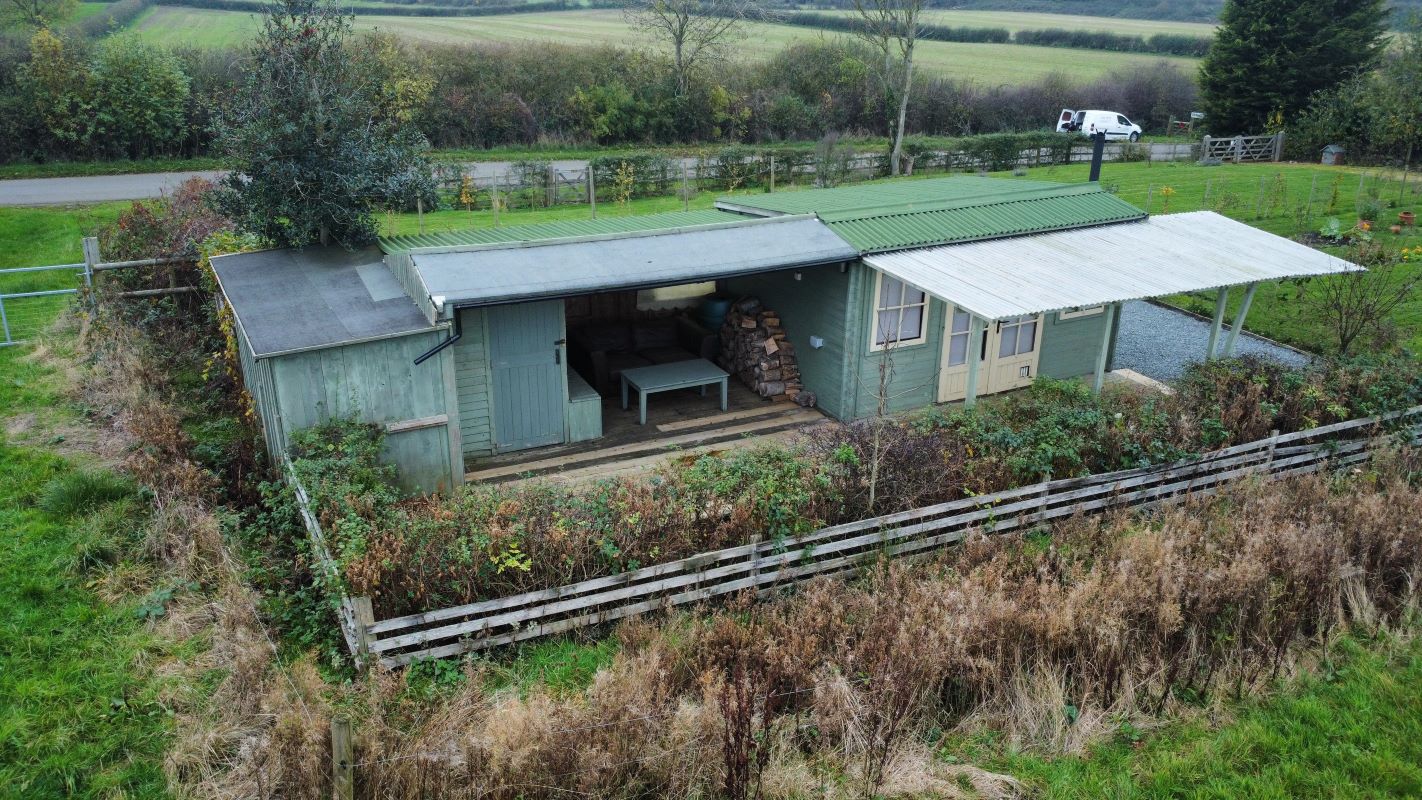 Land & Outbuildings Waltham Road, Branston, Leicestershire, NG32 1RY