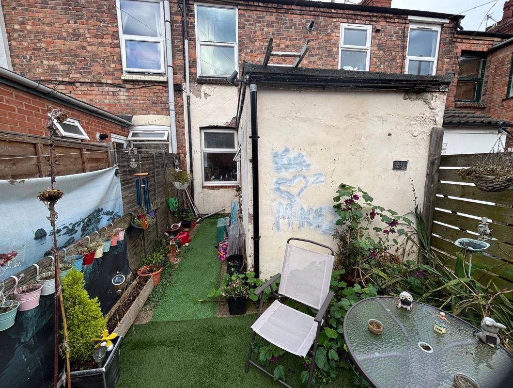 67 Lyndhurst Road, Sneinton, Nottingham, NG2 4FX