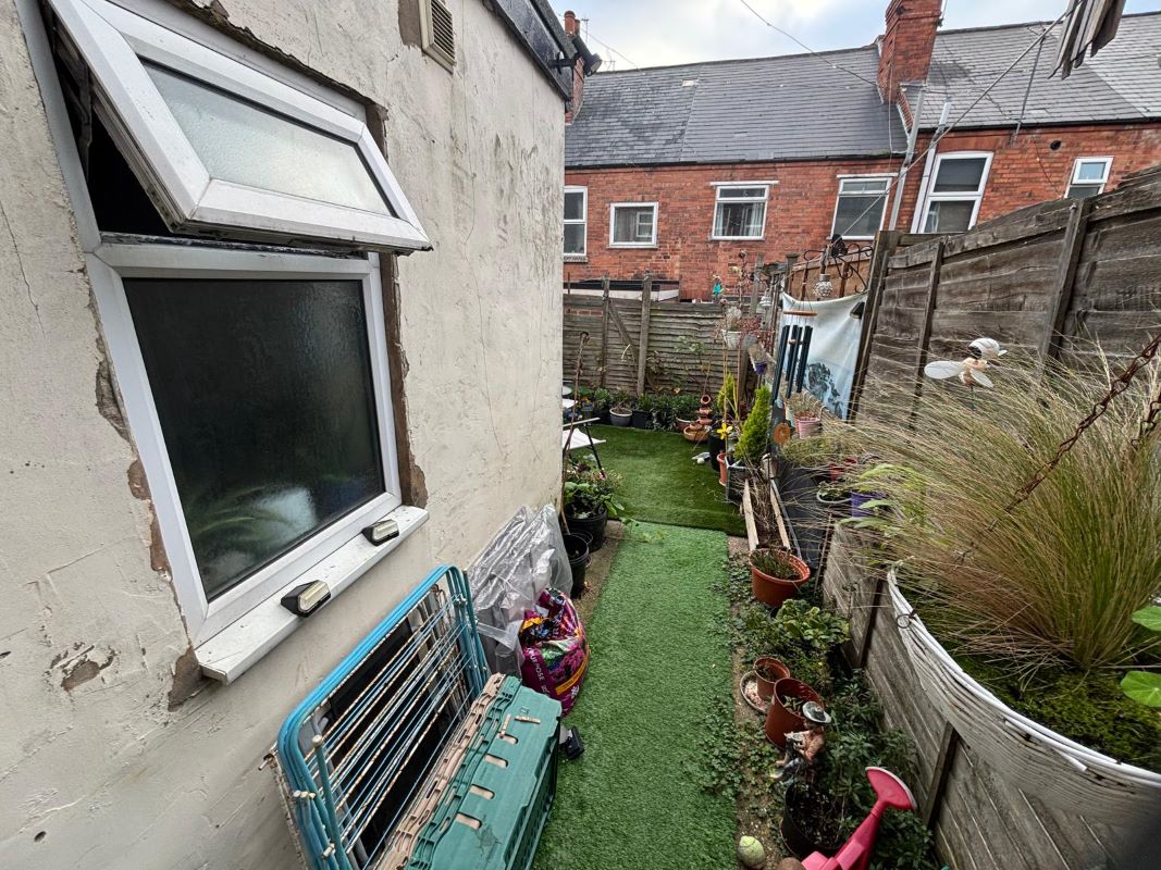 67 Lyndhurst Road, Sneinton, Nottingham, NG2 4FX