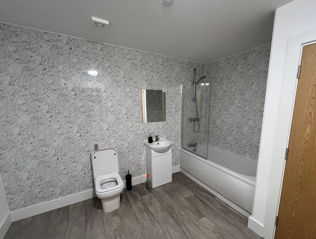 40A Market Court, Grange Road, Birkenhead, CH41 6BB