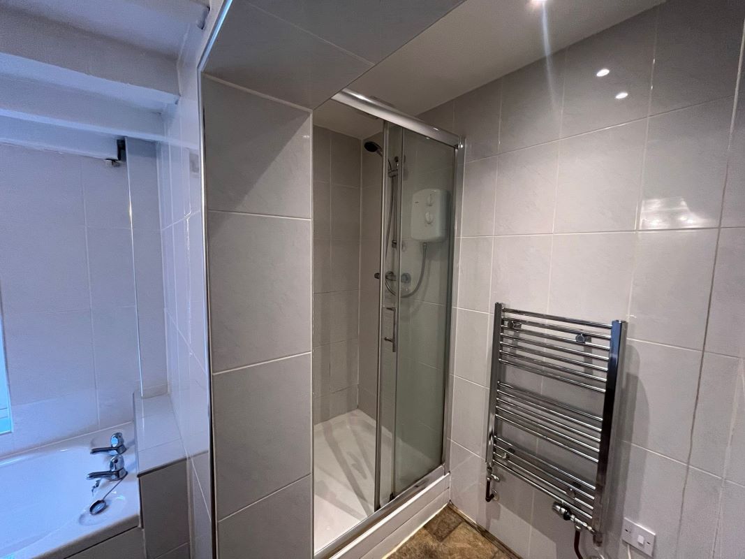 Corner House, Ollerton Road, Kelham, Newark, NG23 5QS