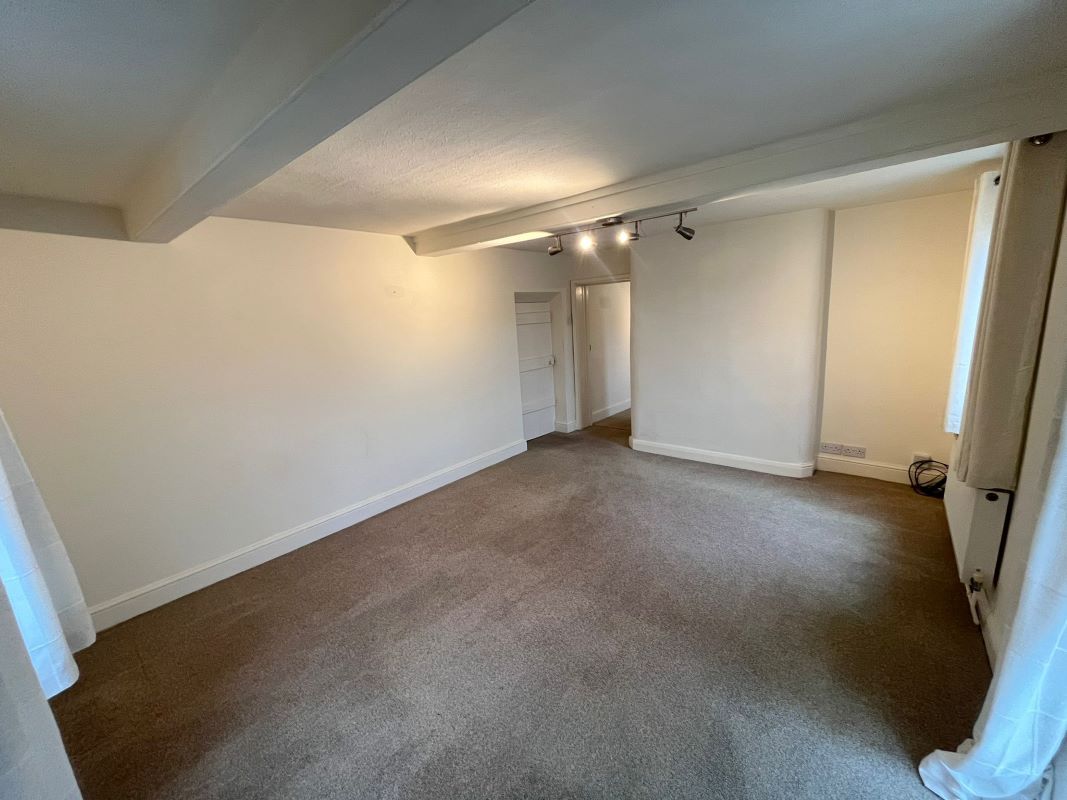 Corner House, Ollerton Road, Kelham, Newark, NG23 5QS