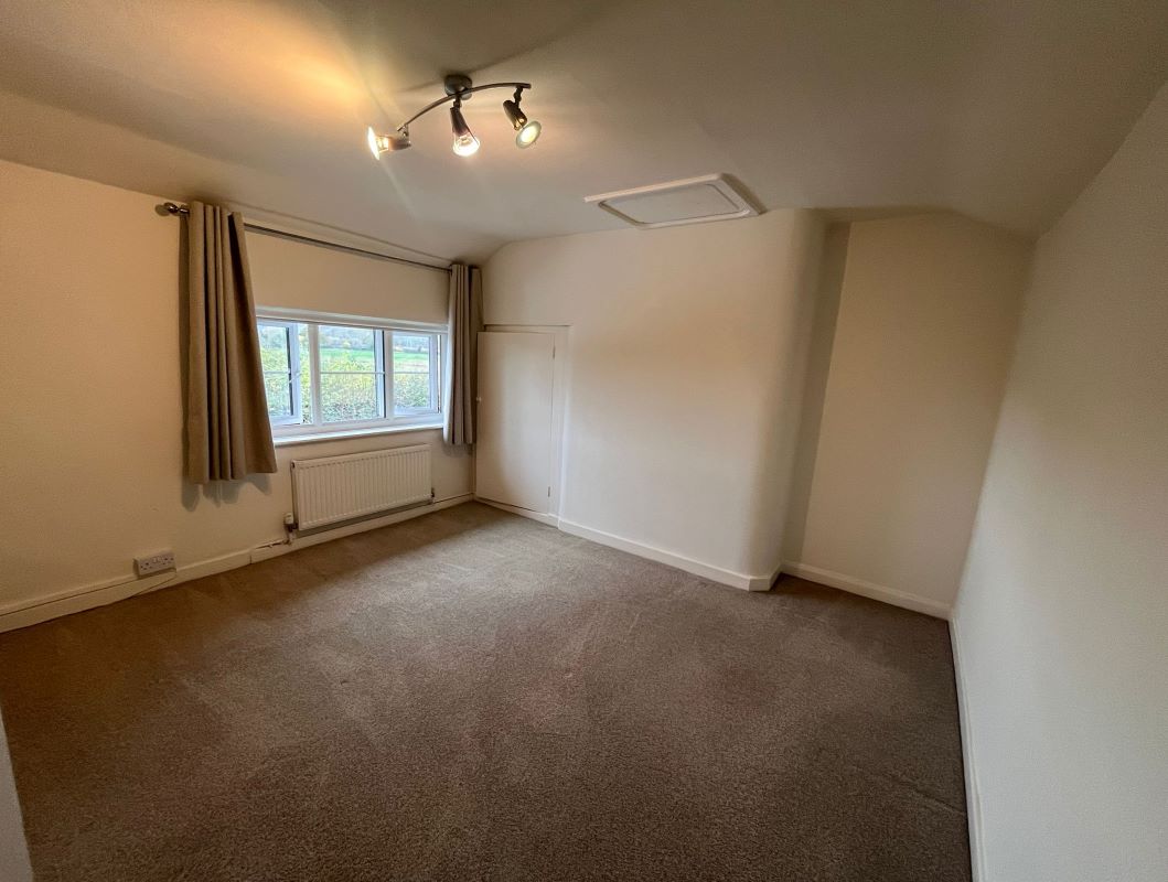Corner House, Ollerton Road, Kelham, Newark, NG23 5QS