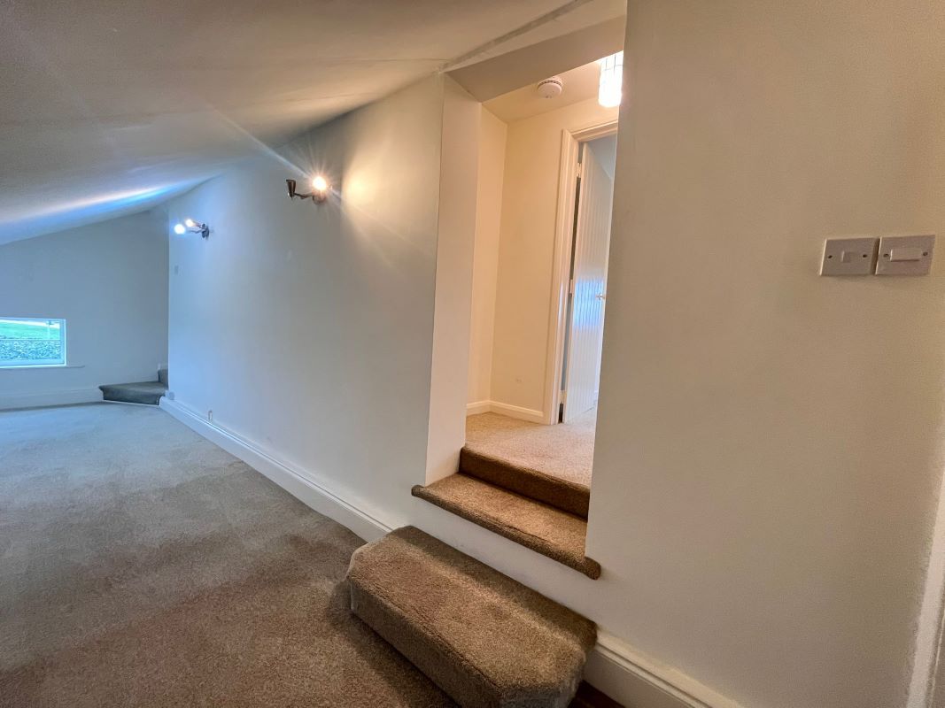 Corner House, Ollerton Road, Kelham, Newark, NG23 5QS