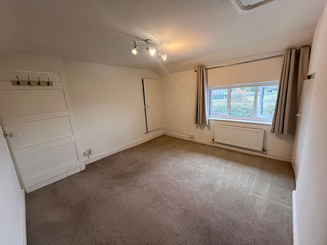 Corner House, Ollerton Road, Kelham, Newark, NG23 5QS