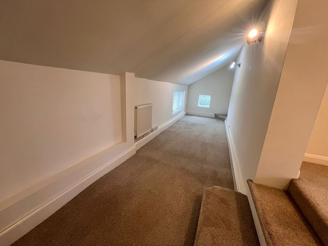 Corner House, Ollerton Road, Kelham, Newark, NG23 5QS