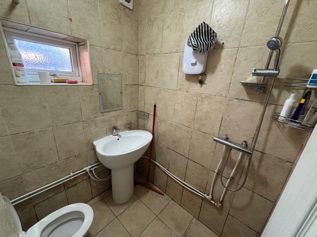 201 Noel Street, Nottingham, NG7 6AR