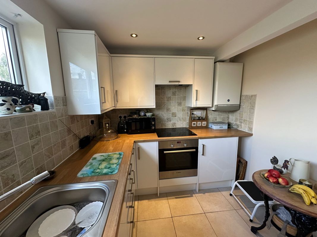 Hatfield Mews, Gunthorpe Road, Flats 1 & 2, Lowdham, Nottingham, NG14 7EN