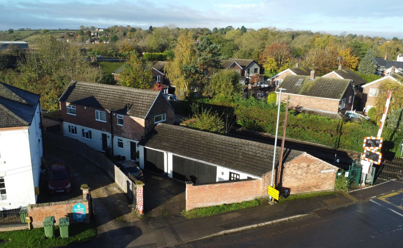 Hatfield Mews, Gunthorpe Road, Flats 1 & 2, Lowdham, Nottingham, NG14 7EN