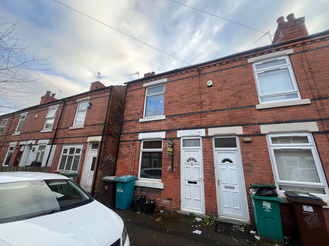 8 Bradbury Street, Nottingham, Nottinghamshire, NG2 4AZ