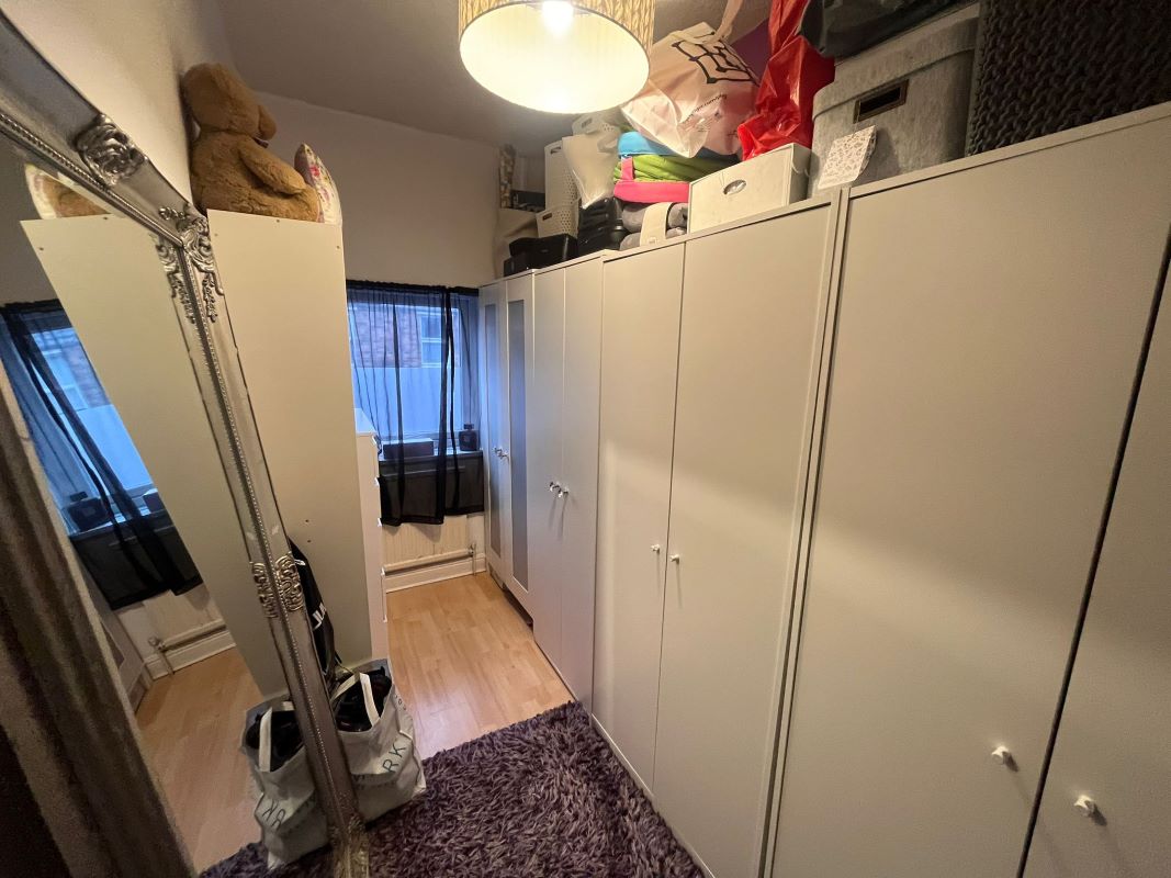 8 Bradbury Street, Nottingham, Nottinghamshire, NG2 4AZ