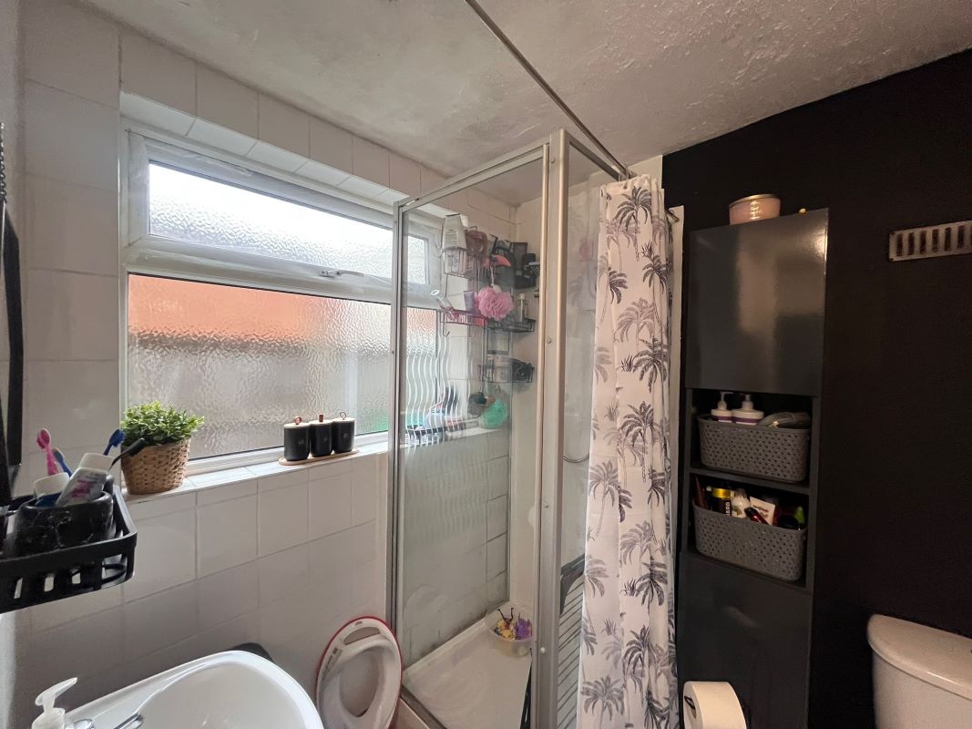 8 Bradbury Street, Nottingham, Nottinghamshire, NG2 4AZ