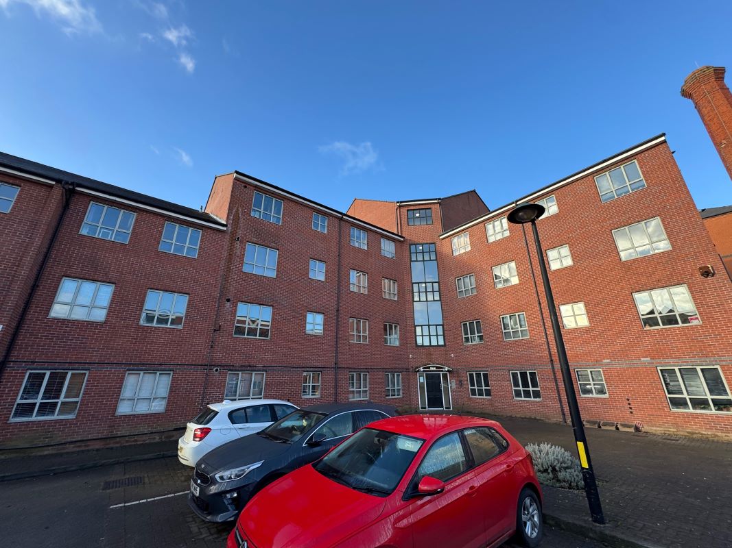 Flat 9 Royal Victoria Court, Gamble Street, Nottingham, NG7 4ET
