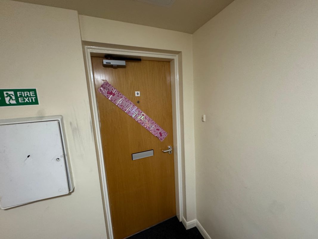Flat 9 Royal Victoria Court, Gamble Street, Nottingham, NG7 4ET