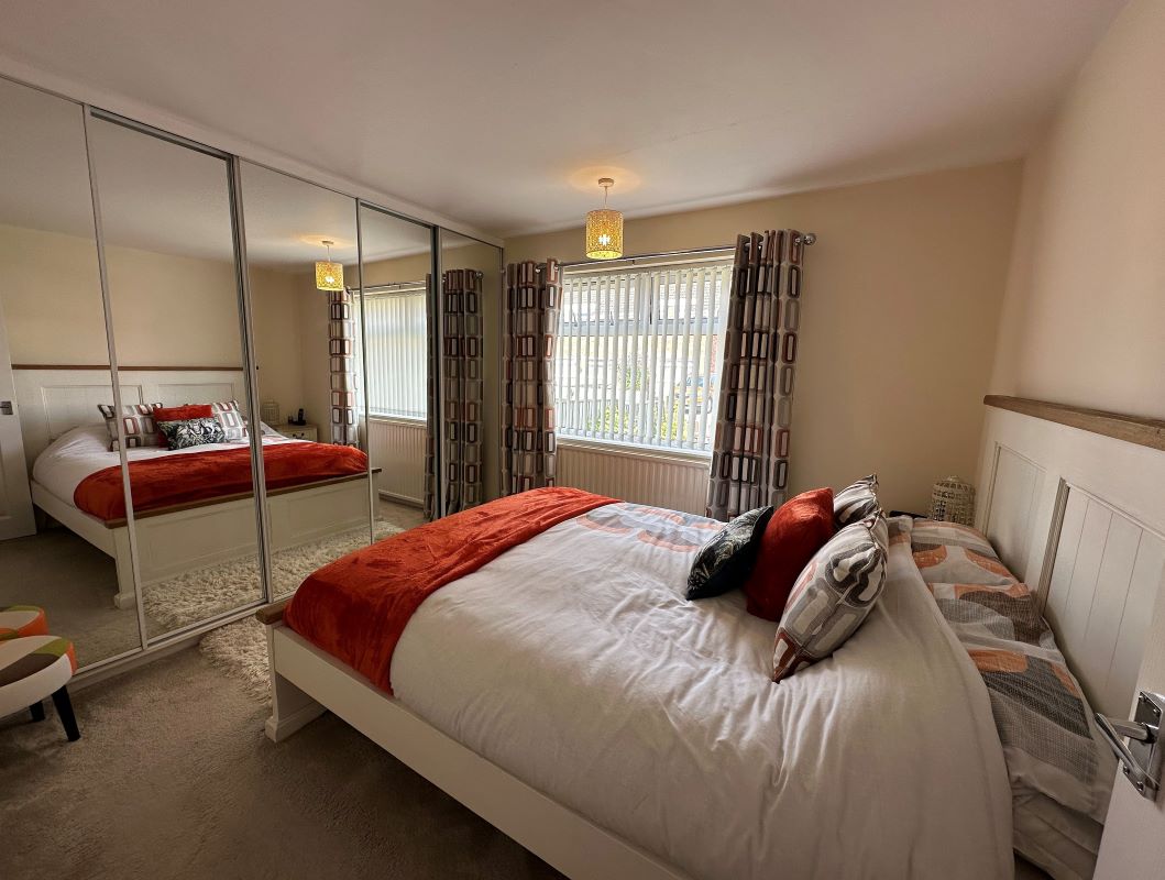 2 Derwent Way, Newark, Nottinghamshire, NG24 2HB