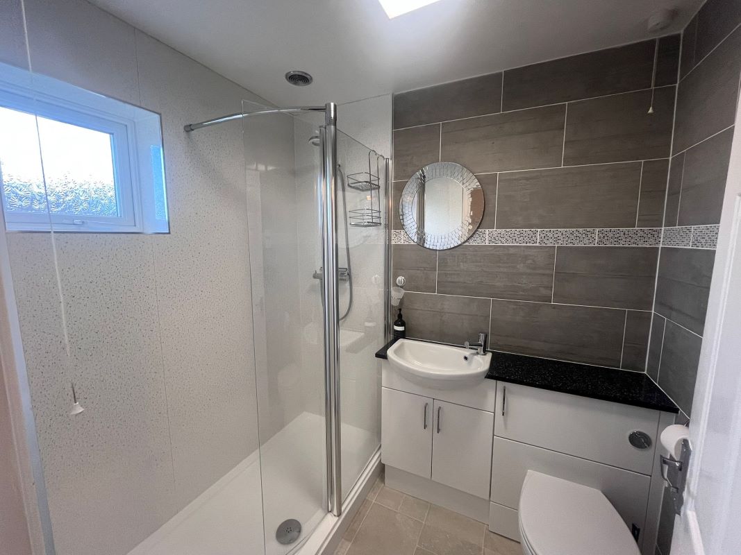 2 Derwent Way, Newark, Nottinghamshire, NG24 2HB