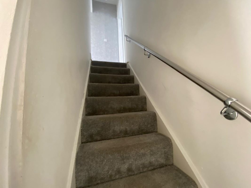 91 Foxhill Road, Carlton, Nottingham, NG4 1QS