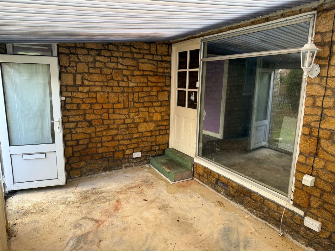 1 Hazel Drive, Wingerworth, Chesterfield, S42 6NE