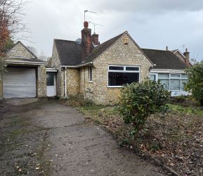 1 Hazel Drive, Wingerworth, Chesterfield, S42 6NE