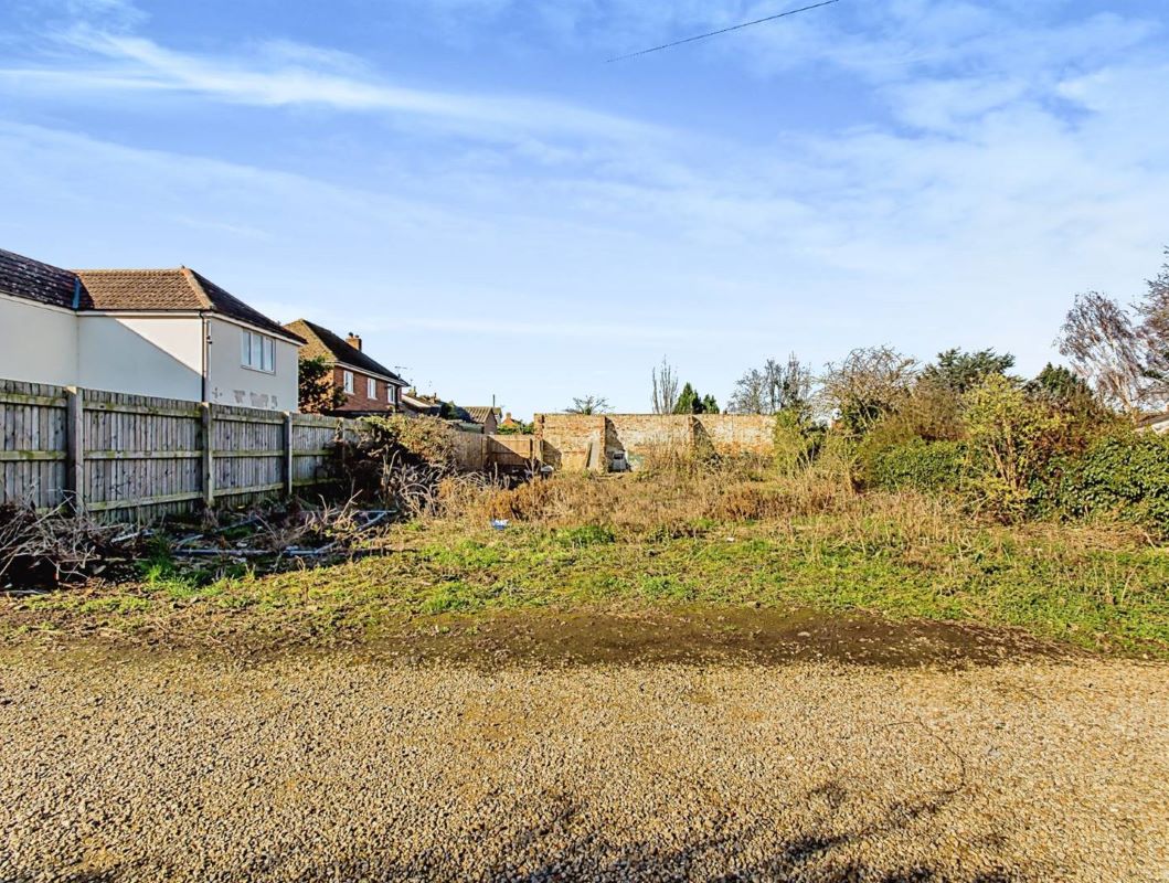 Building Plot on Gas House Lane, Sutton Bridge, Spalding, Lincolnshire, PE12 9SP
