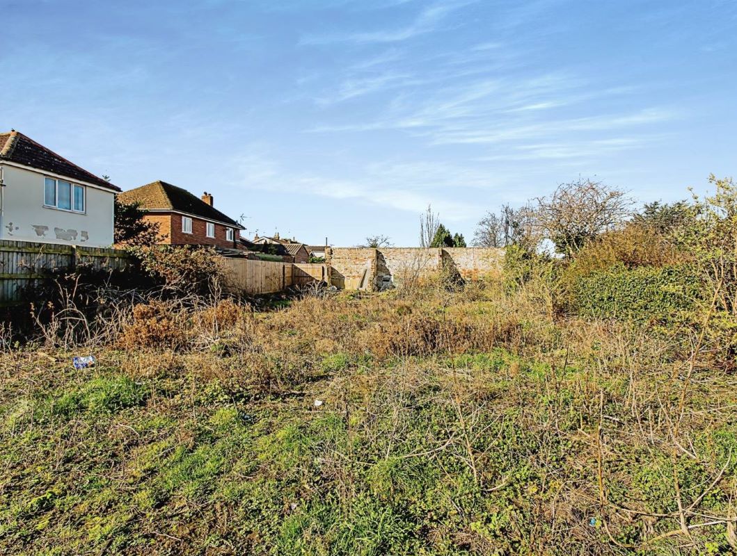 Building Plot on Gas House Lane, Sutton Bridge, Spalding, Lincolnshire, PE12 9SP